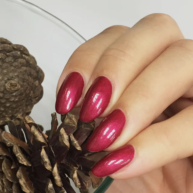 CND Vinylux Red Baroness 15ml #139 