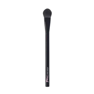 *Mii Sweeping Eye Brush