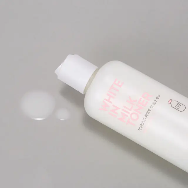 G9SKIN White In Milk Toner 300ml 