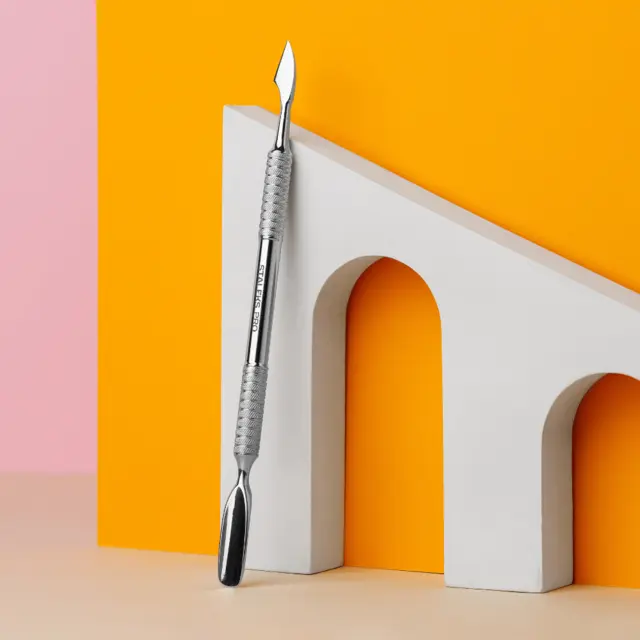 Staleks Cuticle Pusher EXPERT 30 TYPE 3 (rounded+cleaner) 