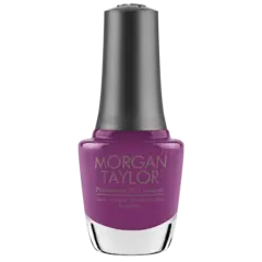 *Morgan Taylor Lace is More VERY BERRY CLEAN 15ml