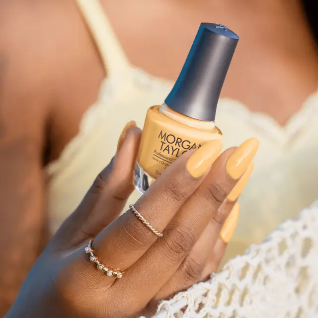 *Morgan Taylor Lace is More SUNNY DAZE AHEAD 15ml 