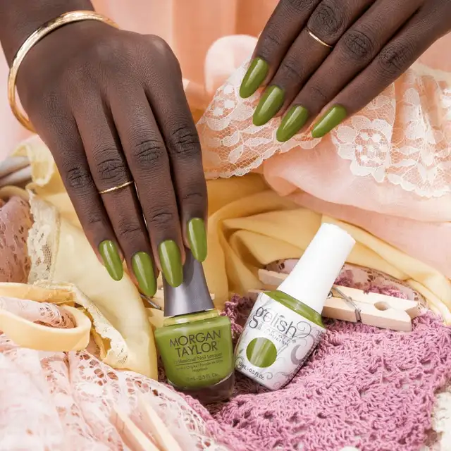 *Morgan Taylor Lace is More FRESHLY CUT 15ml 