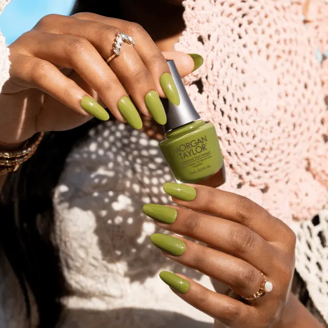 *Morgan Taylor Lace is More FRESHLY CUT 15ml 