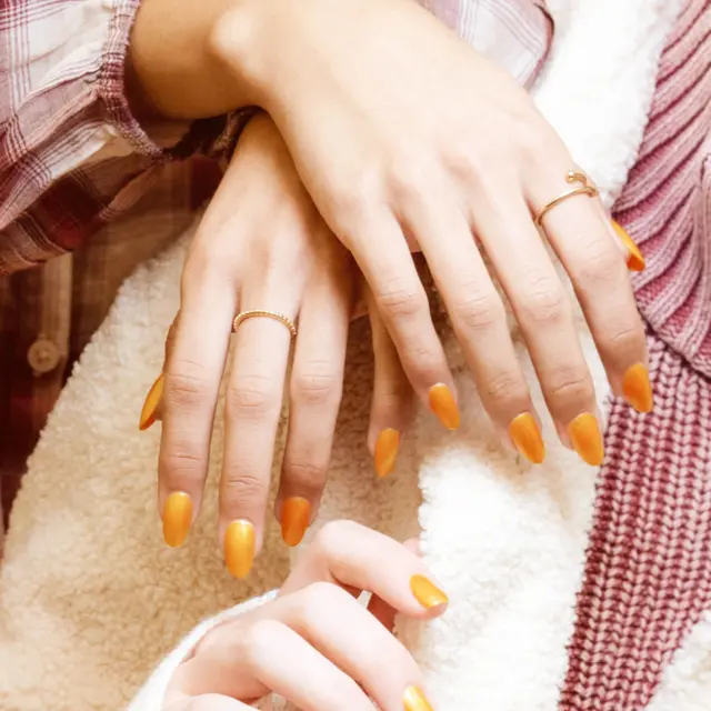 *Morgan Taylor Change of Pace GOLDEN HOUR GLOW 15ml 