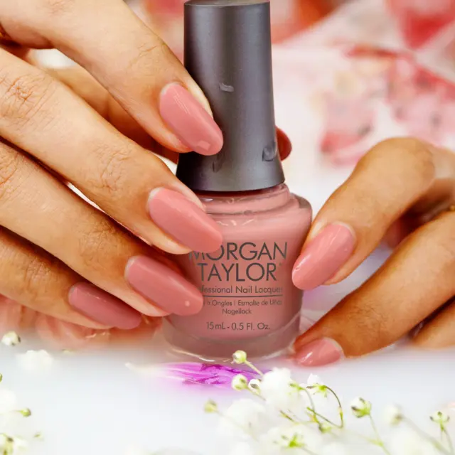 *Morgan Taylor Pure Beauty RADIANT RENEWAL 15ml 